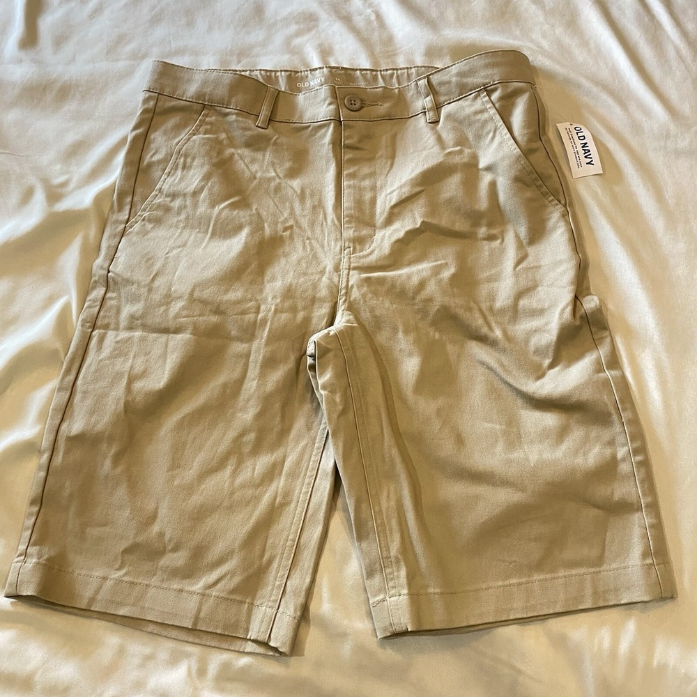 NEW Old‎ Navy Girl's Khaki Built In Flex Bermuda Chino Style Shorts Size 14 Plus